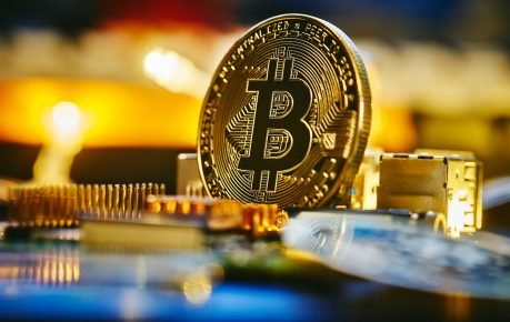 Fresh Drop For Bitcoin: Will Bulls Defend $93,257 Once More?