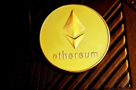 Analyst Confirms Ethereum Golden Cross As ETH Surges Past $4,000 – Is Altseason In Sight?