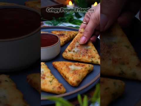 Instant Crispy Potato Triangles Recipe | Party Snack in 10 Mins! 🤤