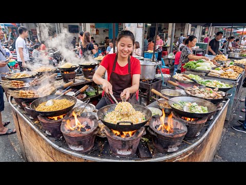Obsessed with Border Street Food! China’s Night Walk Packed with Flavor & Crowds