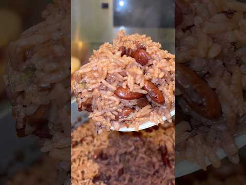 One of the best rice and peas #magicfingermeals #islandflavors #riceandpeas